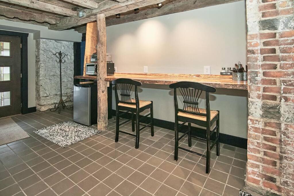 Craftsman Hideaway At The 1841 Farmhouse Chester Bagian luar foto