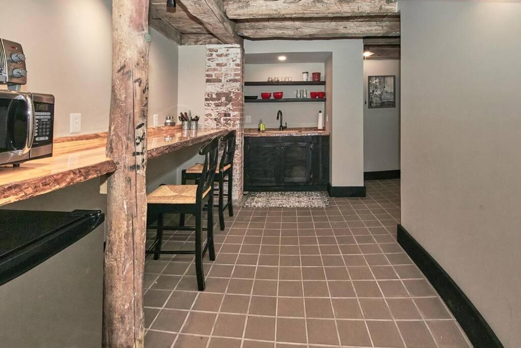 Craftsman Hideaway At The 1841 Farmhouse Chester Bagian luar foto